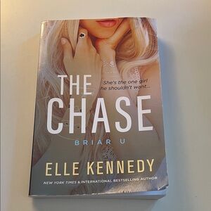 The Chase by Elle Kennedy Book